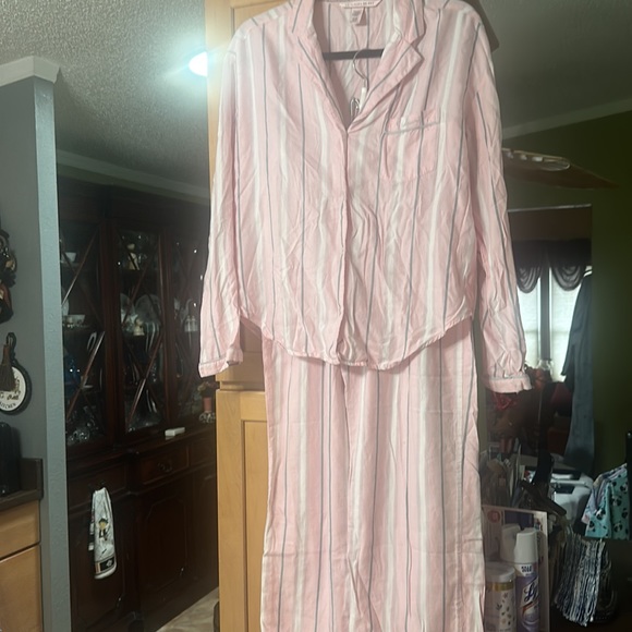 Victoria Secret pjs - Picture 3 of 6